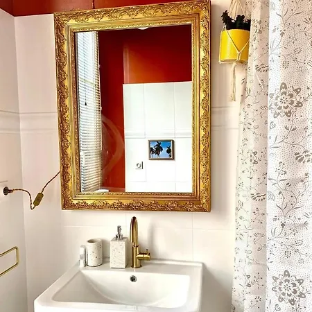 Le Pink Lady Avenue De Champagne Épernay